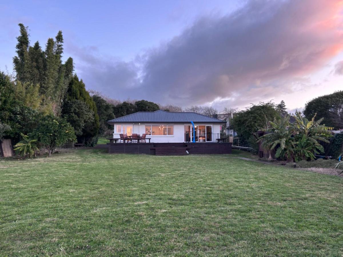 Lakefront Getaway In Rotorua Kültér fotó